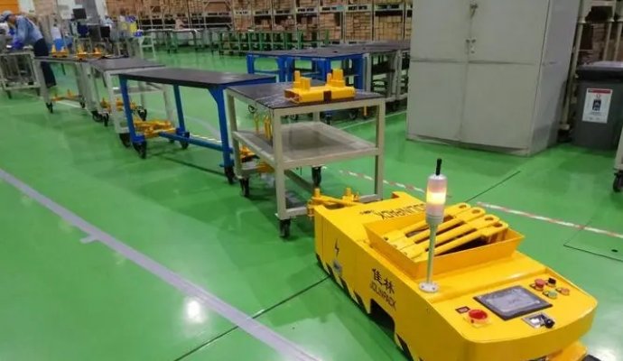 AGV機器人產(chǎn)業(yè)亟待解決的問題（無線充電）