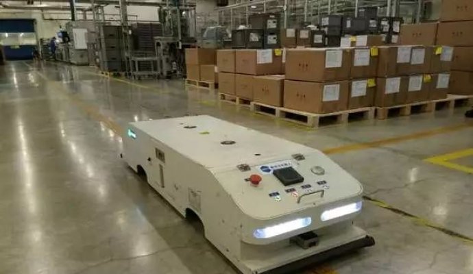 磁導航傳感器在AGV小車中的應用分析（無線充電）