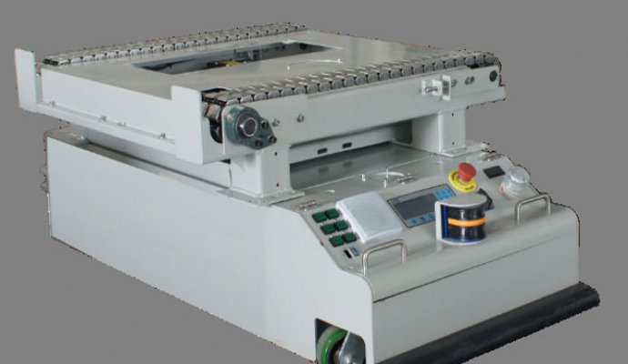 讓AGV發揮更大的作用（無線充電）