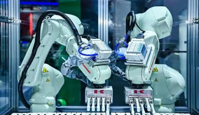 工業機器人的發展前景（無線充電）