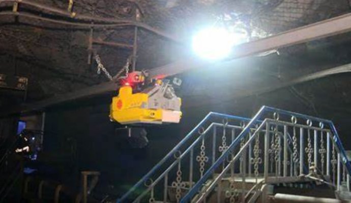 煤礦安控類機器人有哪些功能？（防爆無線充電）