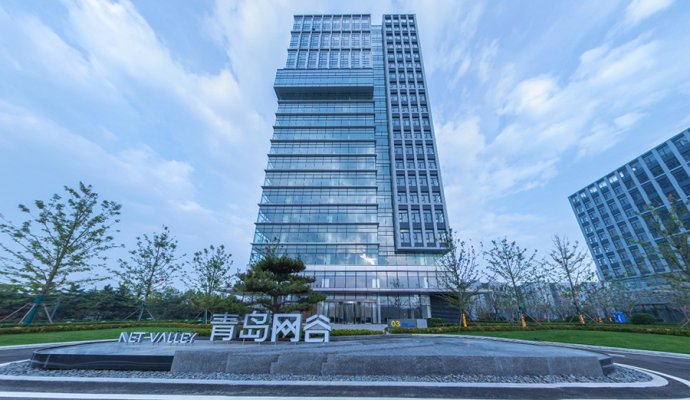 打破充電桎梏，魯渝能源為機(jī)器人注入無限動(dòng)力（無線充電）