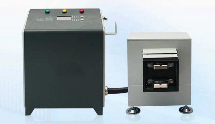 魯渝能源公司推出高效AGV接觸式充電樁，引領自動化物流新潮流